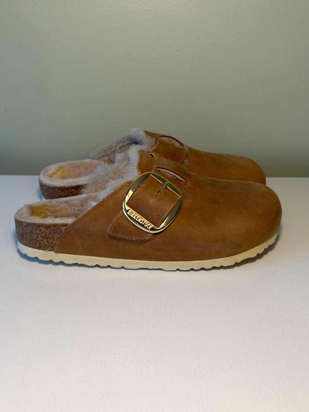 Birkenstock Boston Big Buckle Shearling Clogs - Picture 5 of 16